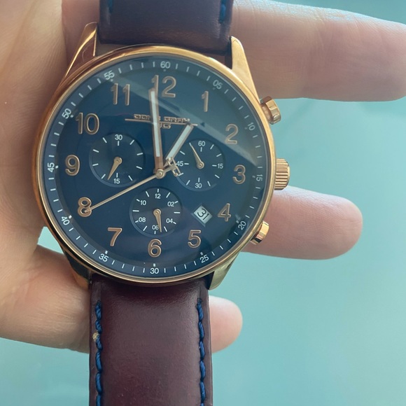 Beautiful Jorg Gray Watch - Picture 7 of 9